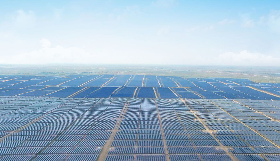 Китай стал крупнейшим производителем солнечной энергии в мире. Фото.