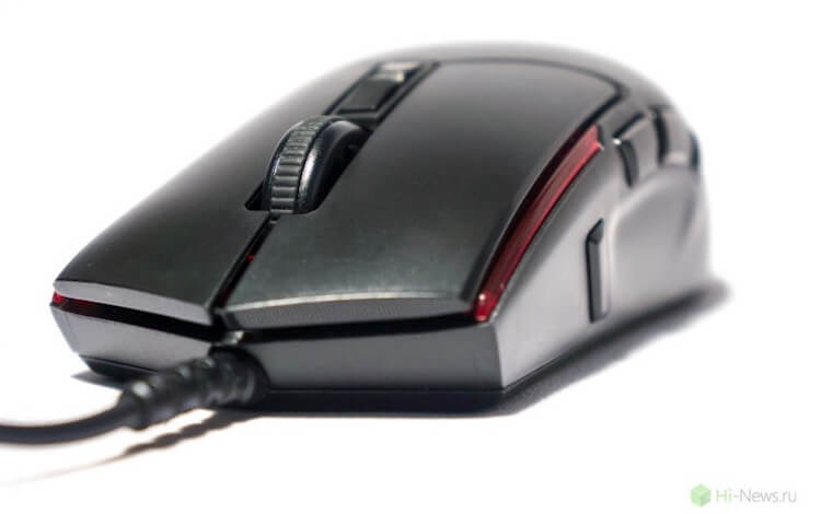 Кнопок на корпусе много. Фото.