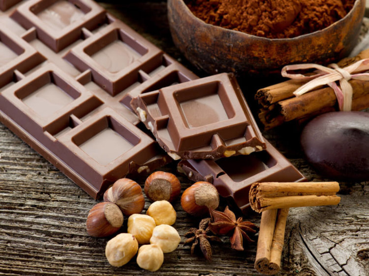 Шоколадная таблетка спасет от деменции, инфаркта и инсульта. Фото.