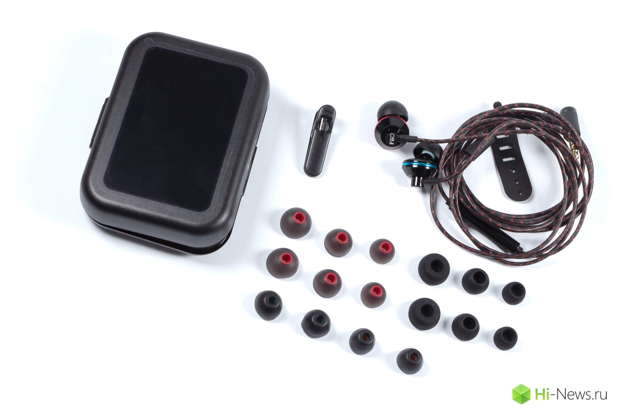 Обзор наушников Fiio EX1 второго поколения — эволюционное развитие. Упаковка и комплект поставки. Фото.
