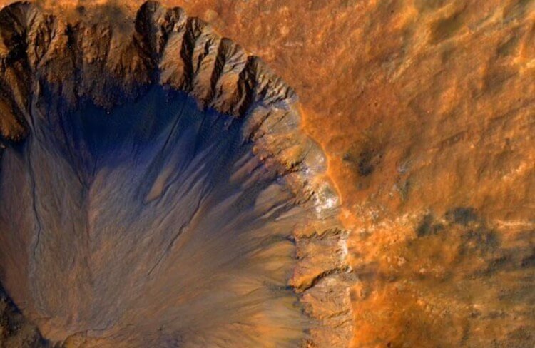 Правила поведения при первом контакте с инопланетянами. Тут их тоже можно найти. Или встретить. Фото.