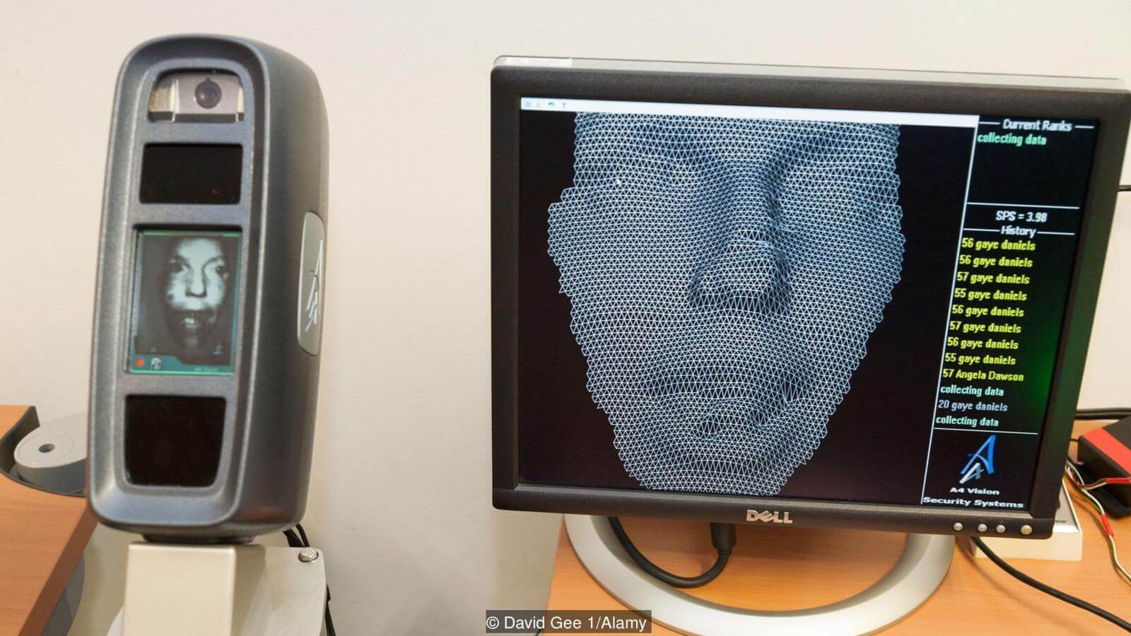 Компьютер — наше все. Фото.