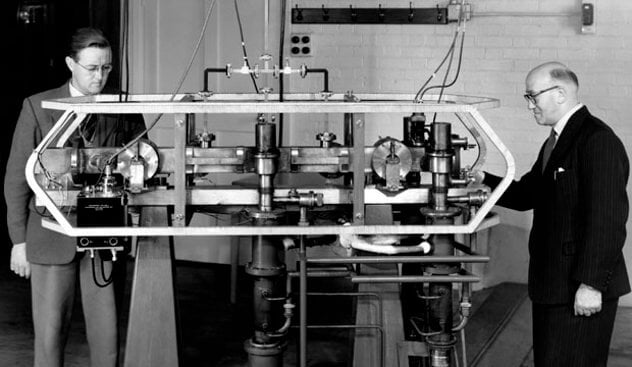 10 невероятных последствий развития квантовых технологий. Точные атомные часы и обнаружение объектов. Фото.