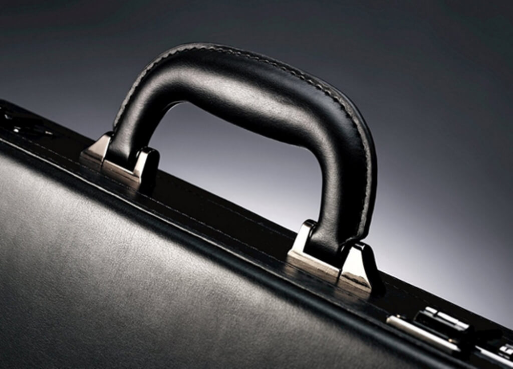 Создан защитный кейс, способный глушить практически любую электронику. Фото.