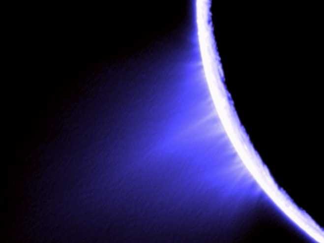 NASA уничтожит сатурнианский зонд, чтобы спасти чужой мир. Фото.