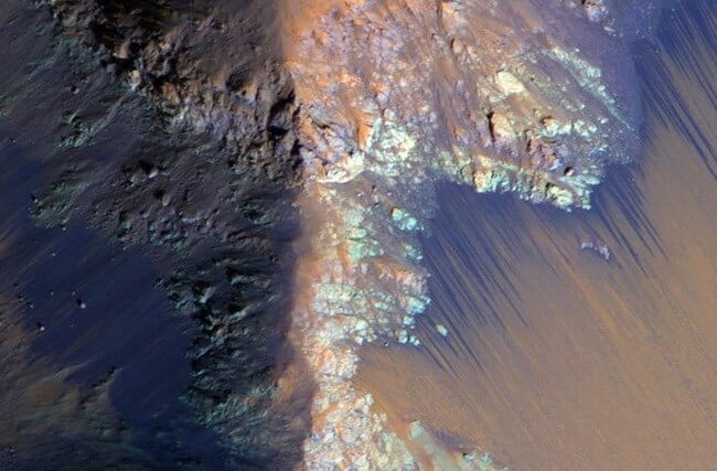 10 величайших научных открытий и достижений последнего десятилетия. Есть ли жизнь на Марсе? Фото.
