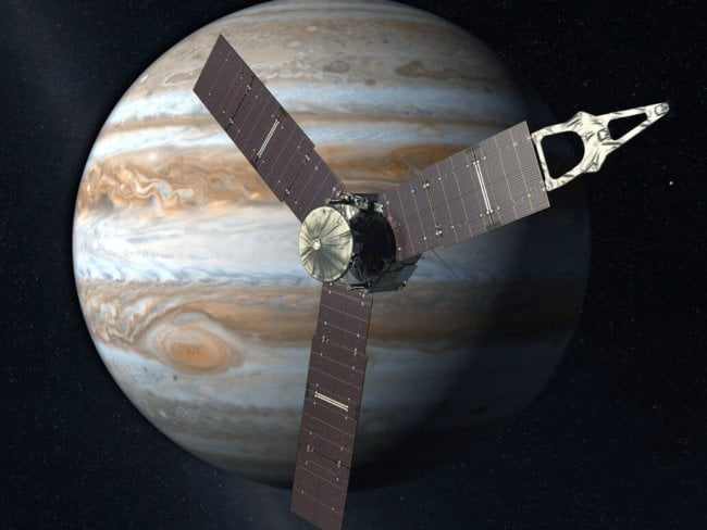 Атмосфера Юпитера сильно удивила ученых. Фото.
