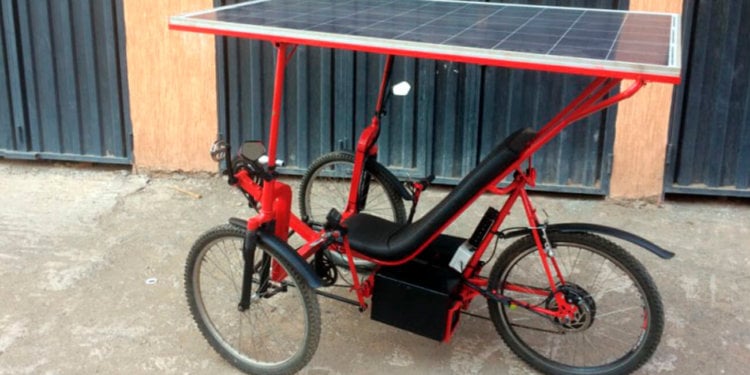 Стартап Solar E-Cycle запустил тестирование веломобилей на солнечных батареях. Фото.