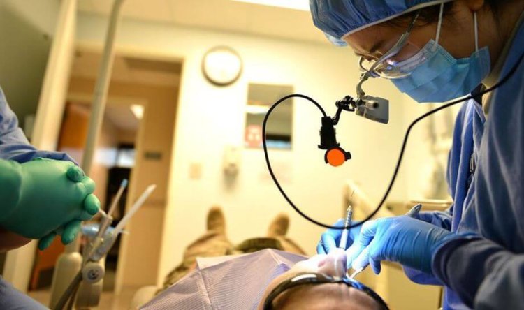 Виртуальная реальность поможет преодолеть страх перед стоматологами. Фото.