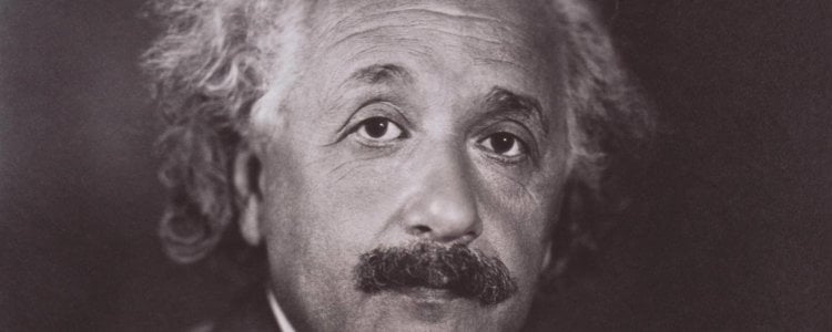 Странные привычки Альберта Эйнштейна: чему можно поучиться у гения? Эйнштейн был известен неоднозначным поведением, но он был гением. Фото.