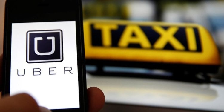 Автомобили LADA будут использоваться в Uber и Яндекс.Такси. Фото.
