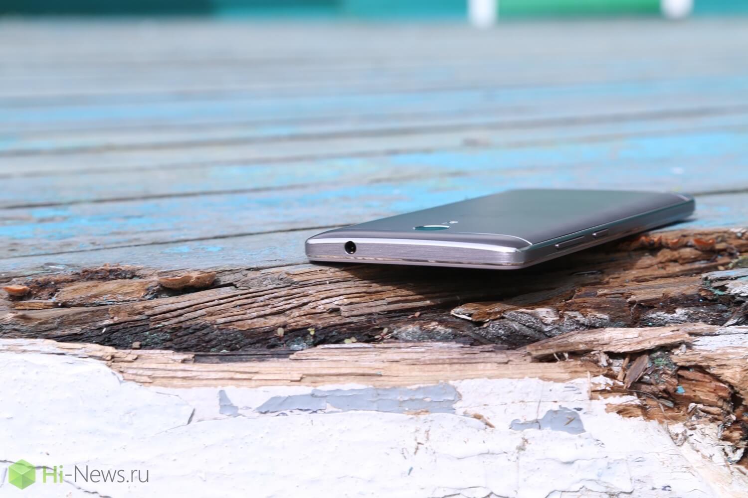 Смартфон BQ Space — «космический» флагман за 11 000 рублей.. Фото.