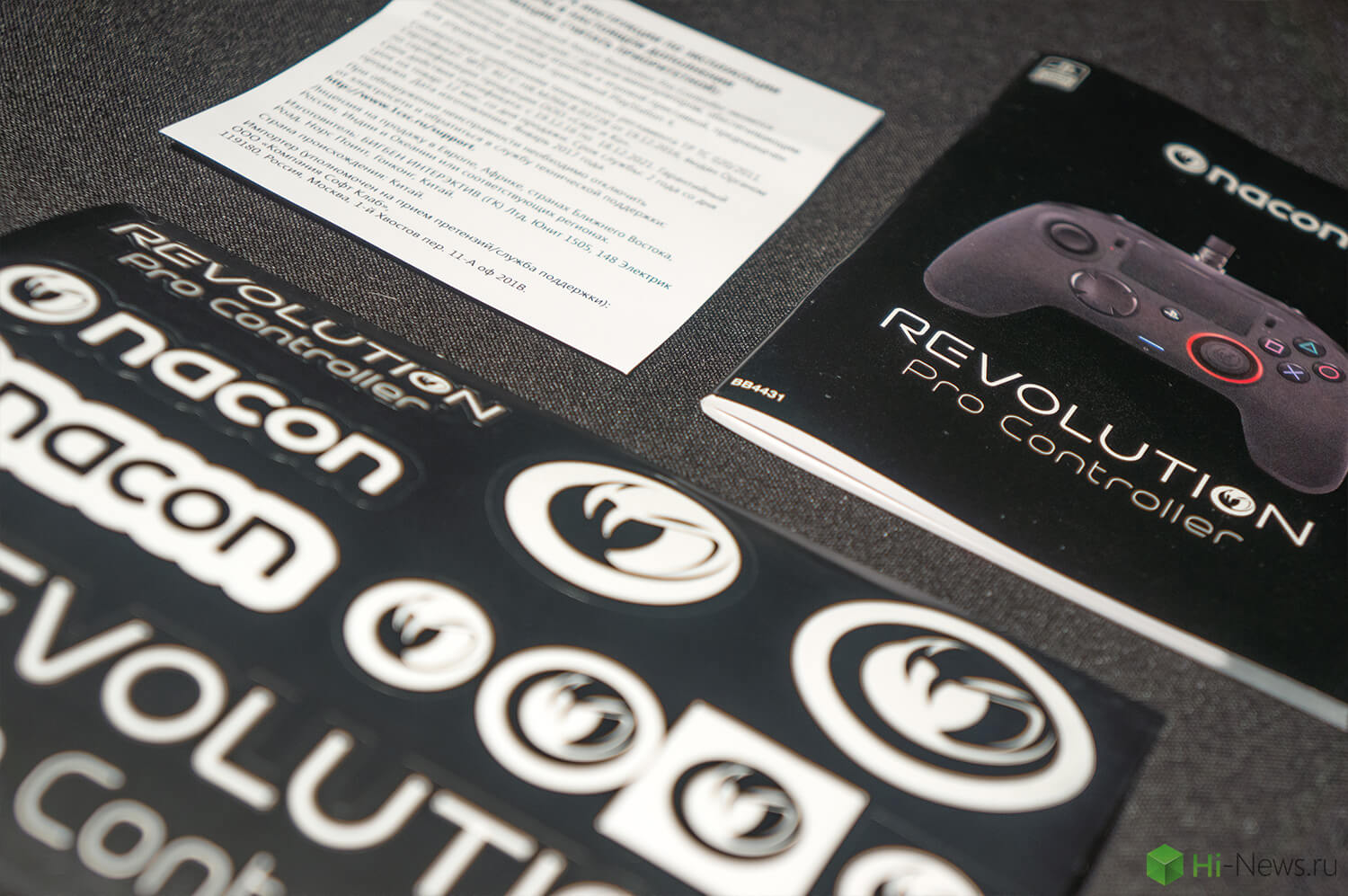 Обзор профессионального игрового контроллера Nacon Revolution Pro Controller.. Фото.