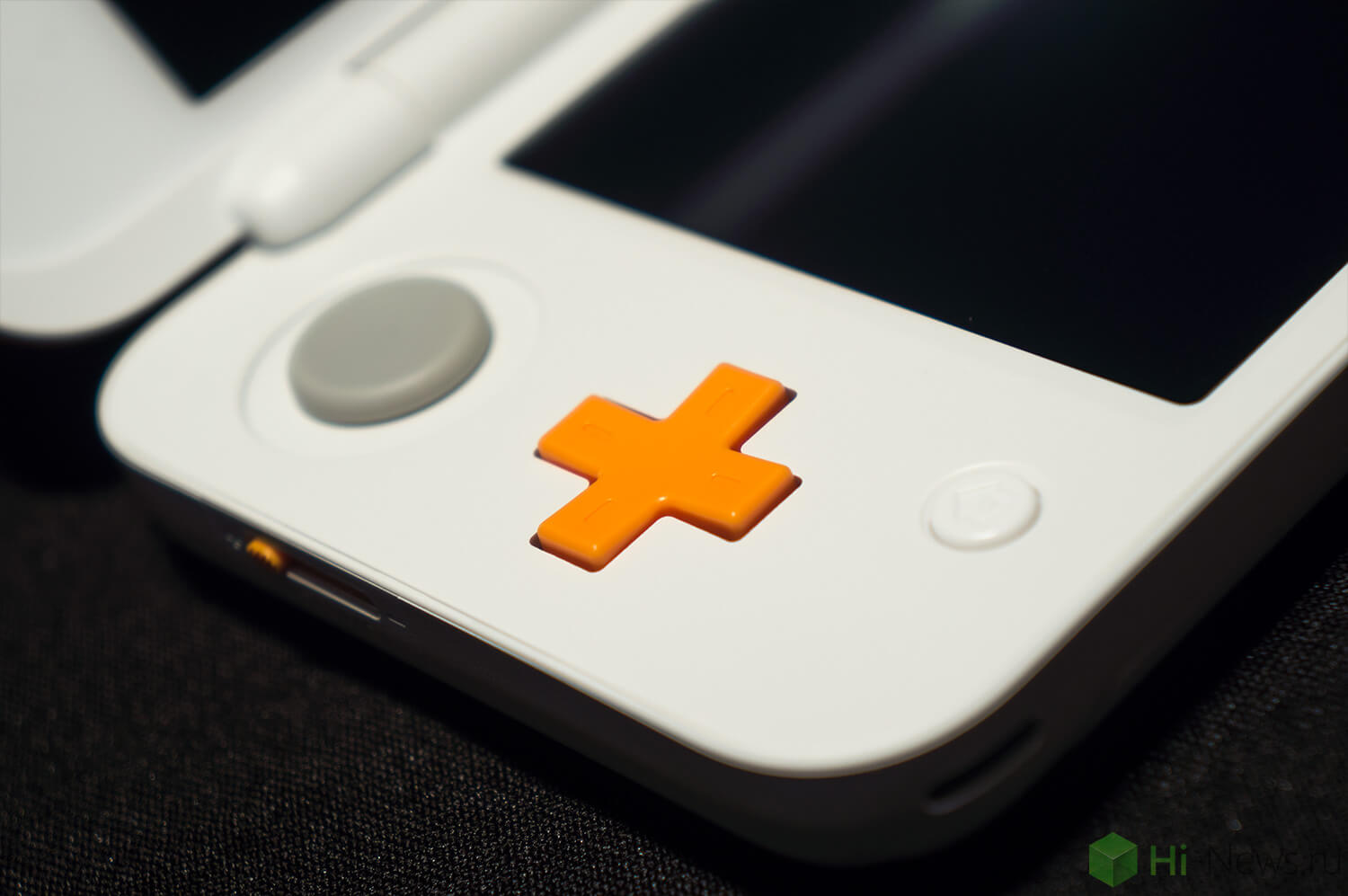 Обзор игровой консоли New Nintendo 2DS XL.. Фото.