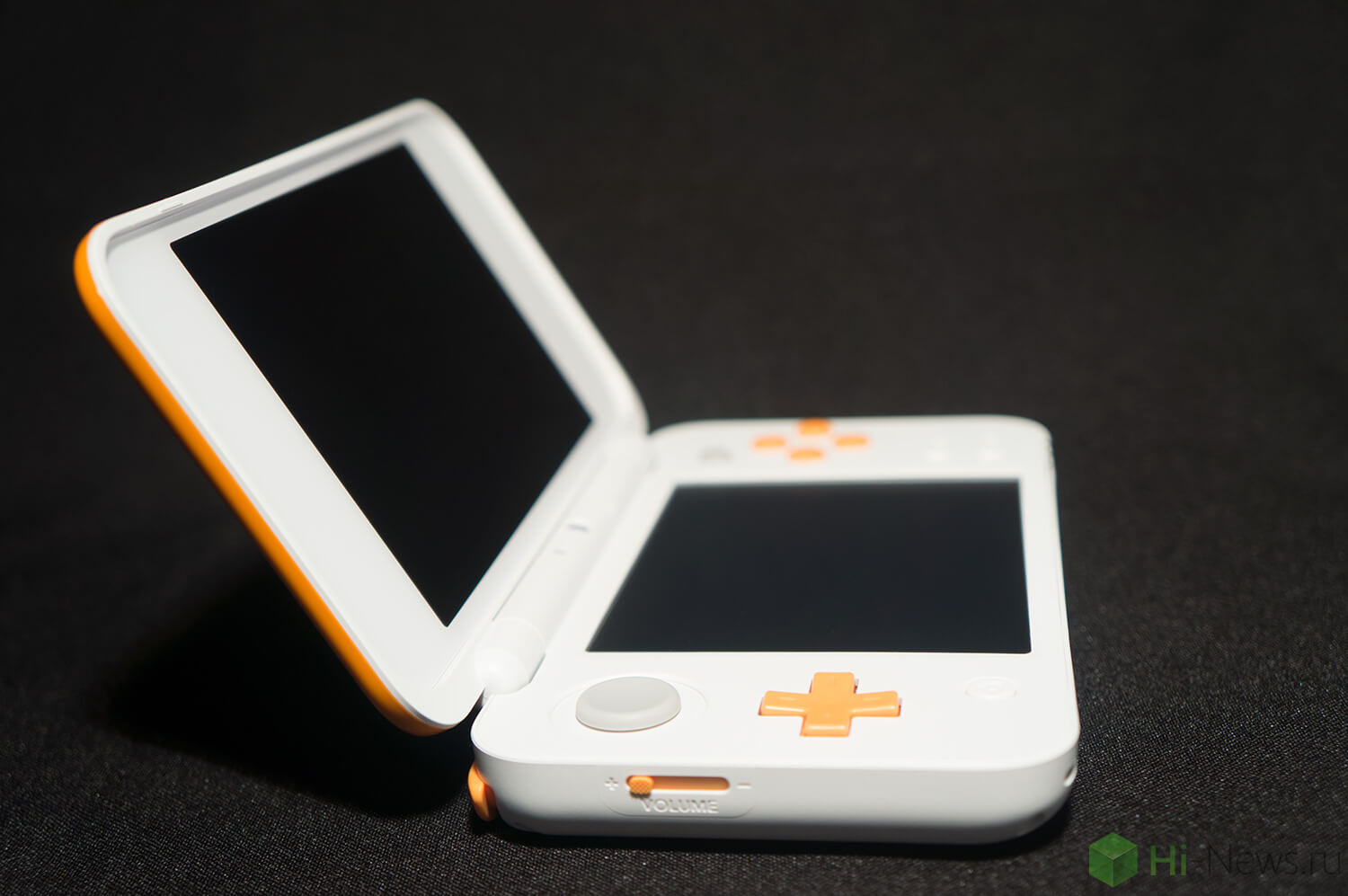 Обзор игровой консоли New Nintendo 2DS XL.. Фото.