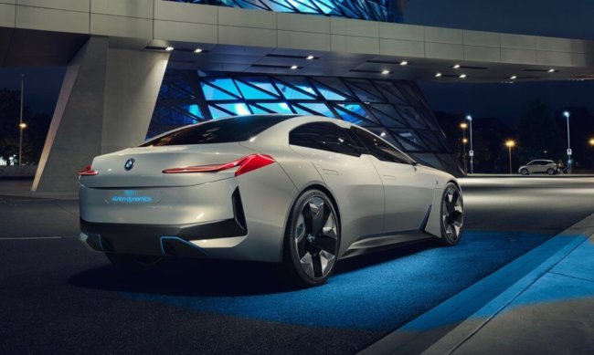 Solid Power и BMW создадут твердотельные аккумуляторы нового поколения. Фото.
