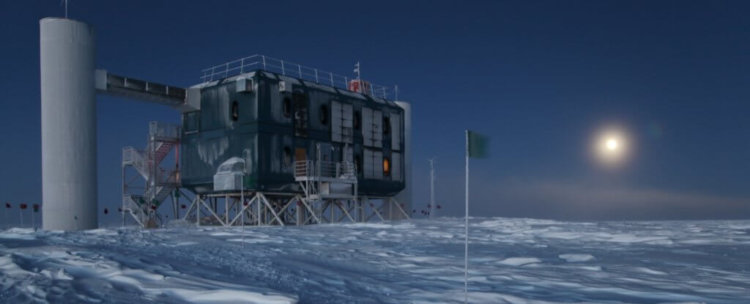 Южнополярная обсерватория поможет решить загадку быстрых радиоимпульсов. Фото.