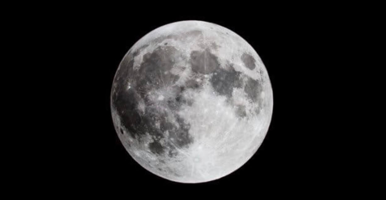 Луна важнее, чем может показаться. Фото.