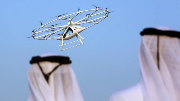 В Дубае беспилотное такси совершило свой первый тестовый полёт. Фото.