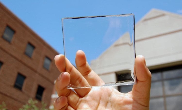 Учёные считают, что будущее энергетики за прозрачными солнечными панелями. Фото.
