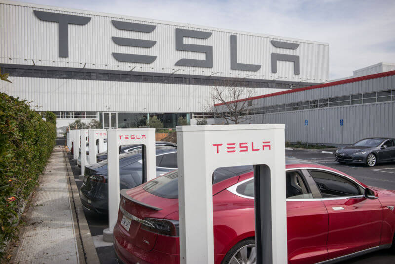 Как дела у Tesla с производством Model 3? Фото.