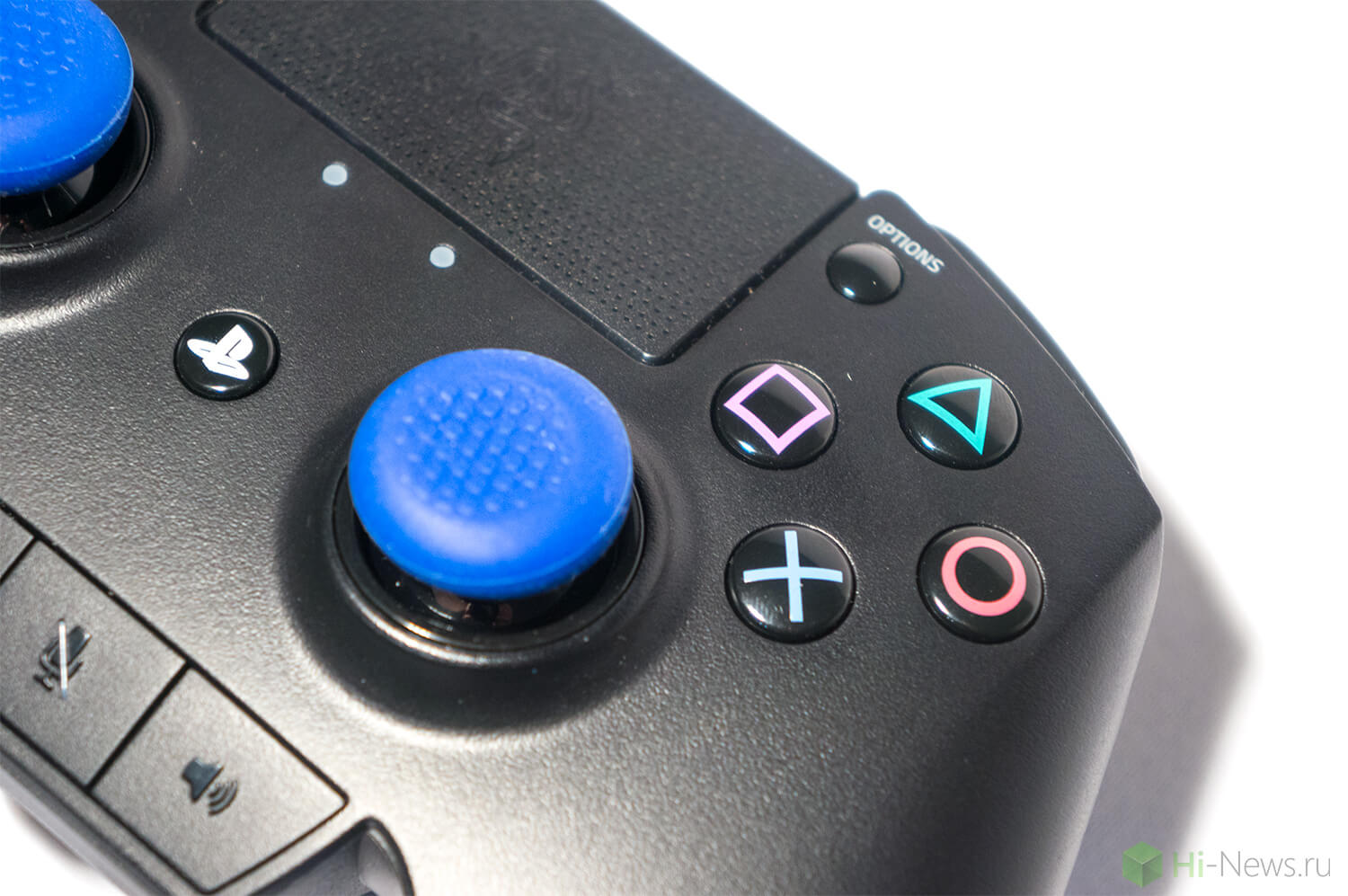 Обзор профессионального игрового контроллера Razer Raiju.. Фото.