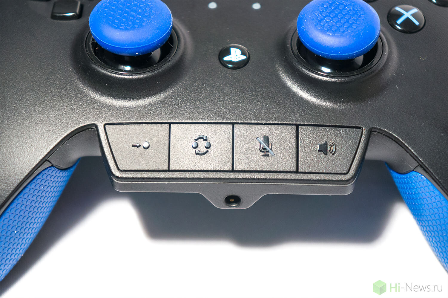 Обзор профессионального игрового контроллера Razer Raiju.. Фото.