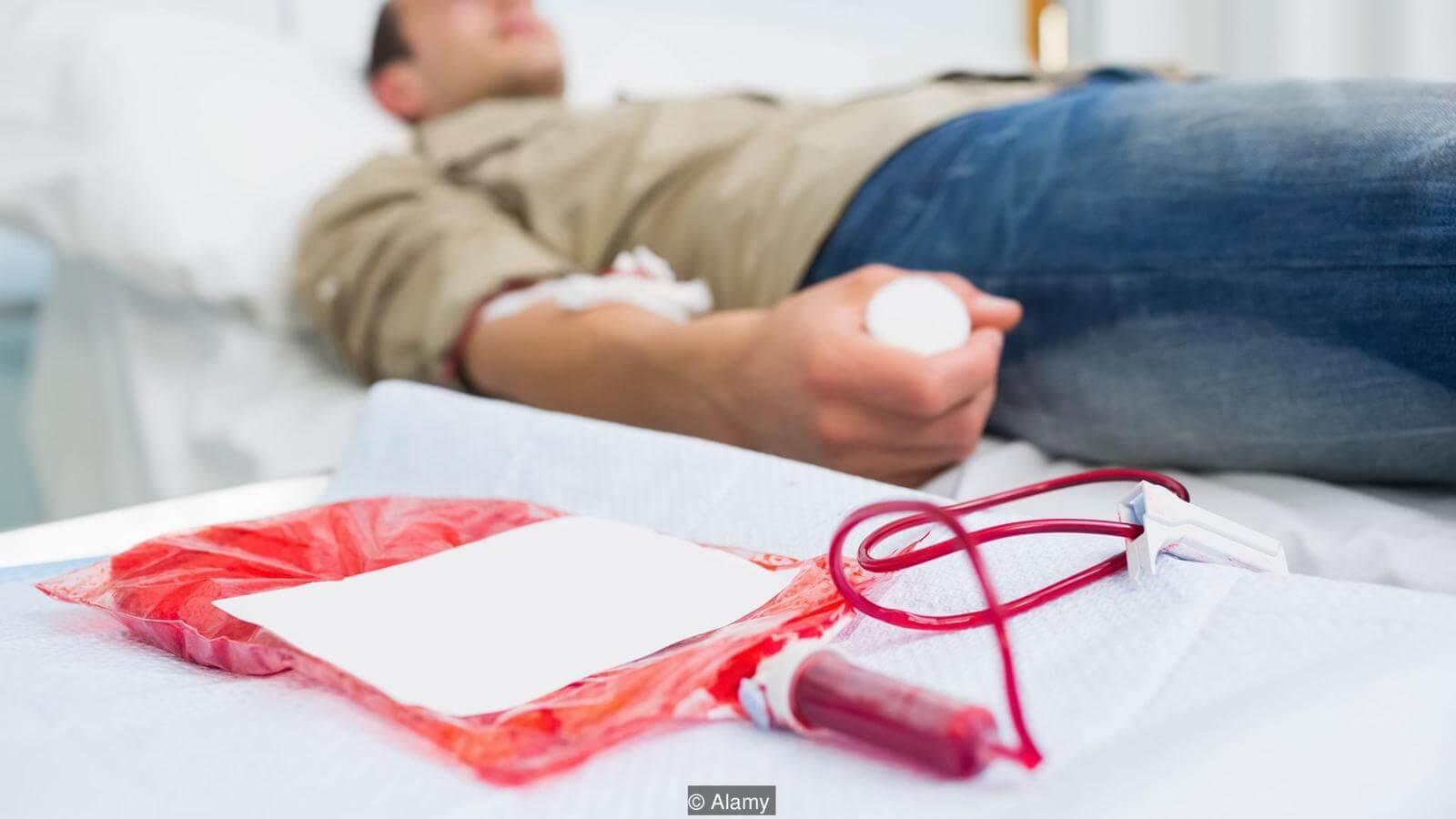 Медицинские процедуры бывают разными. Фото.