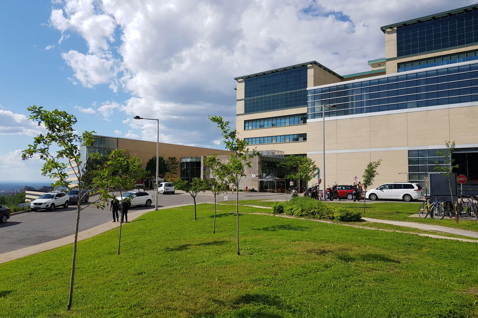 Samsung открыла лабораторию по исследованию искусственного интеллекта в Канаде.. Фото.