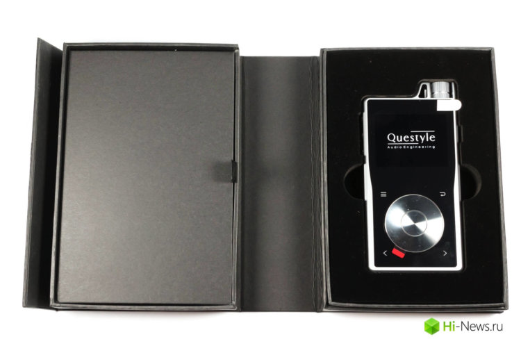 Обзор плеера Questyle QP2r — в духе модных тенденций. Упаковка и комплект поставки. Фото.