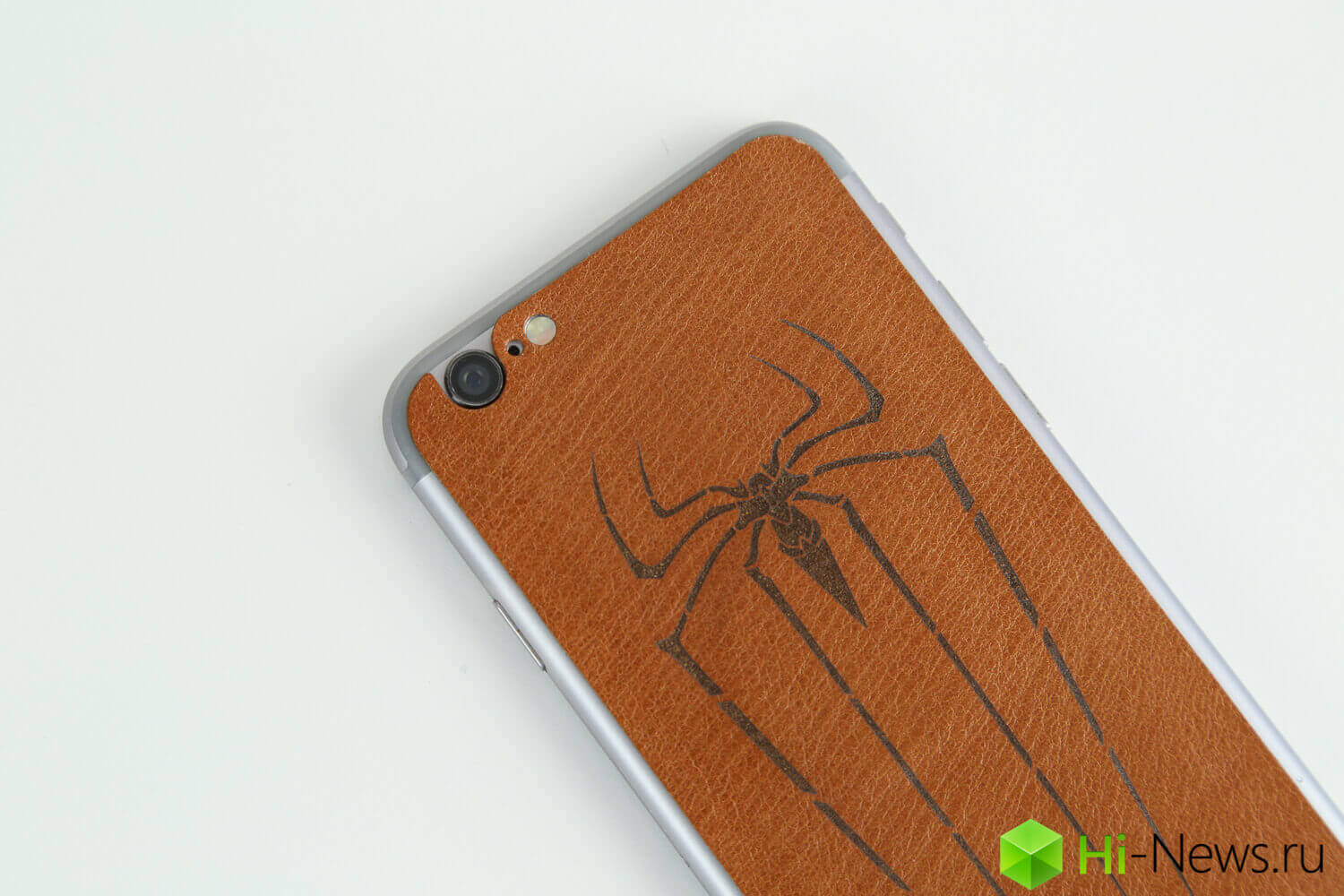 Как сделать уникальный аксессуар для своего смартфона.. Фото.