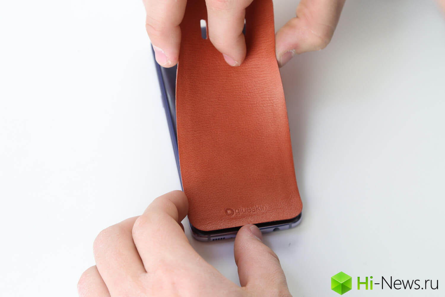 Как сделать уникальный аксессуар для своего смартфона.. Фото.