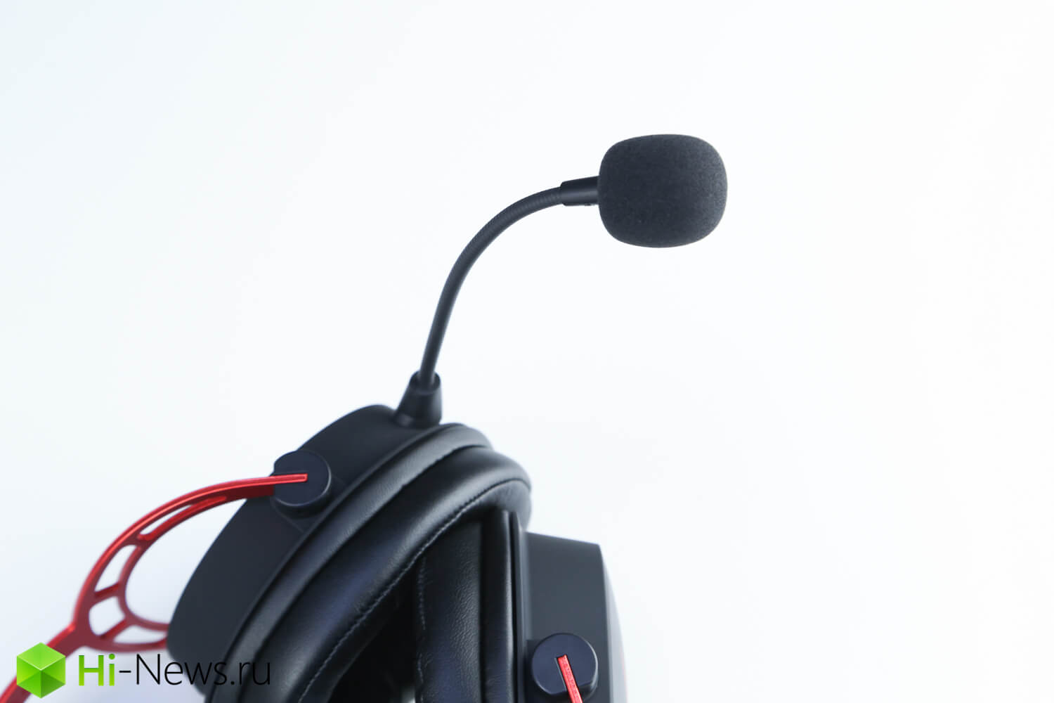 Держит марку: обзор игровой гарнитуры HyperX Cloud Alpha. Дизайн. Фото.