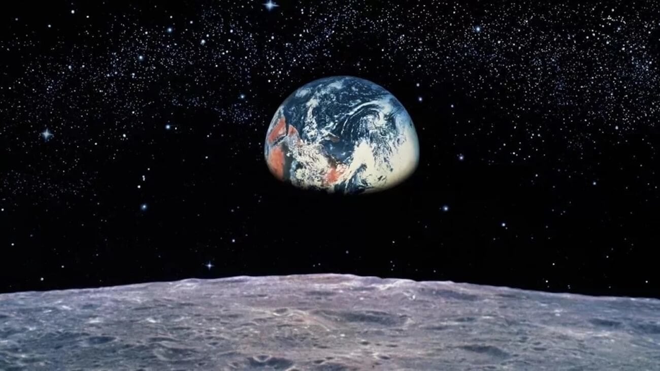 Планета земля вид с Луны