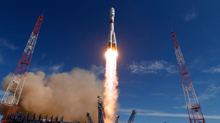С космодрома «Восточный» стартовала ракета «Союз-2.1б» с 19 спутниками. Фото.