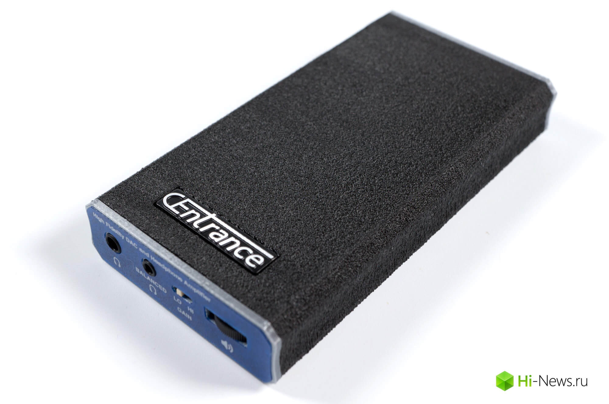 Обзор портативного ЦАП CEntrance BlueDAC: …и без проводов. Звук. Фото.