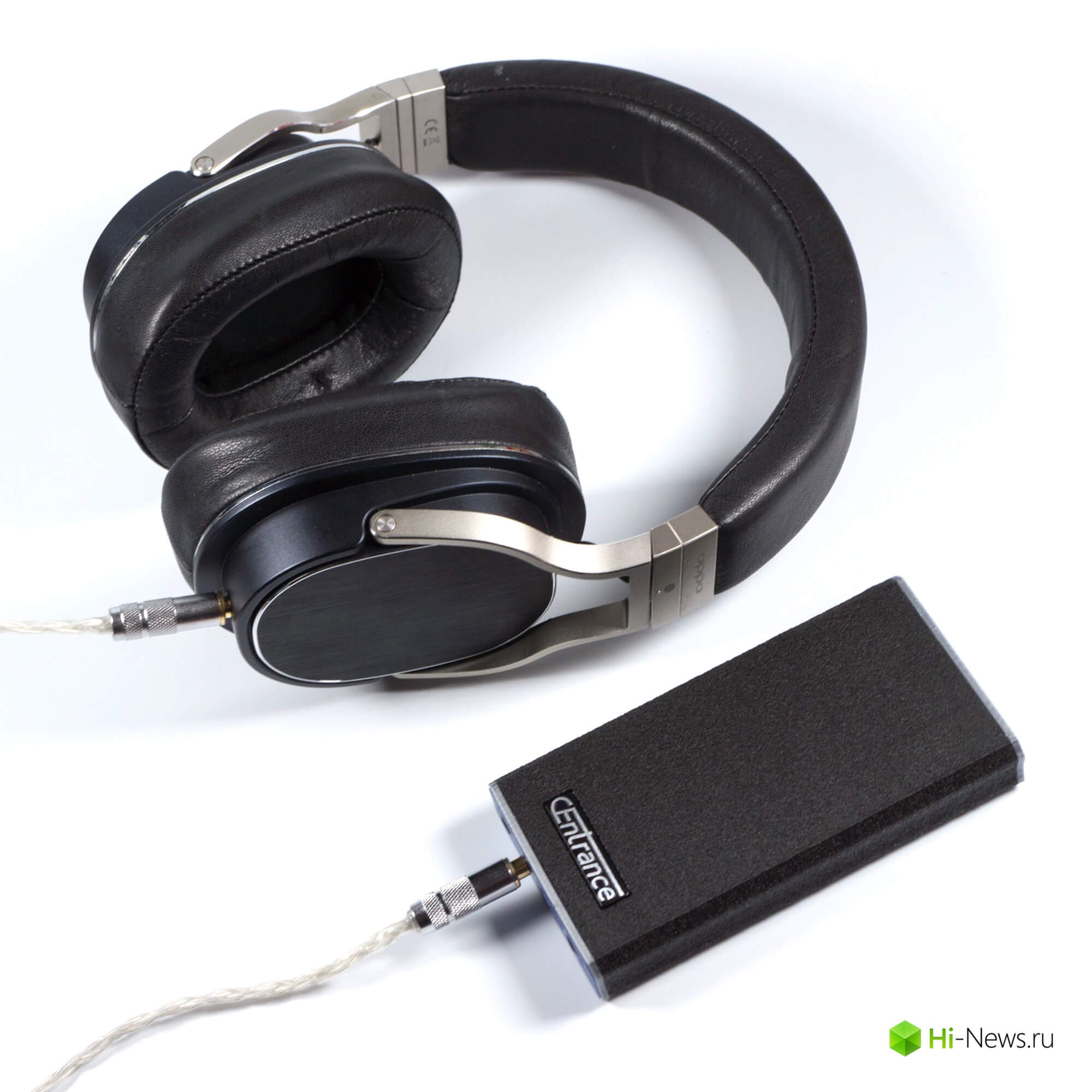 Обзор портативного ЦАП CEntrance BlueDAC: …и без проводов. Совместимость. Фото.