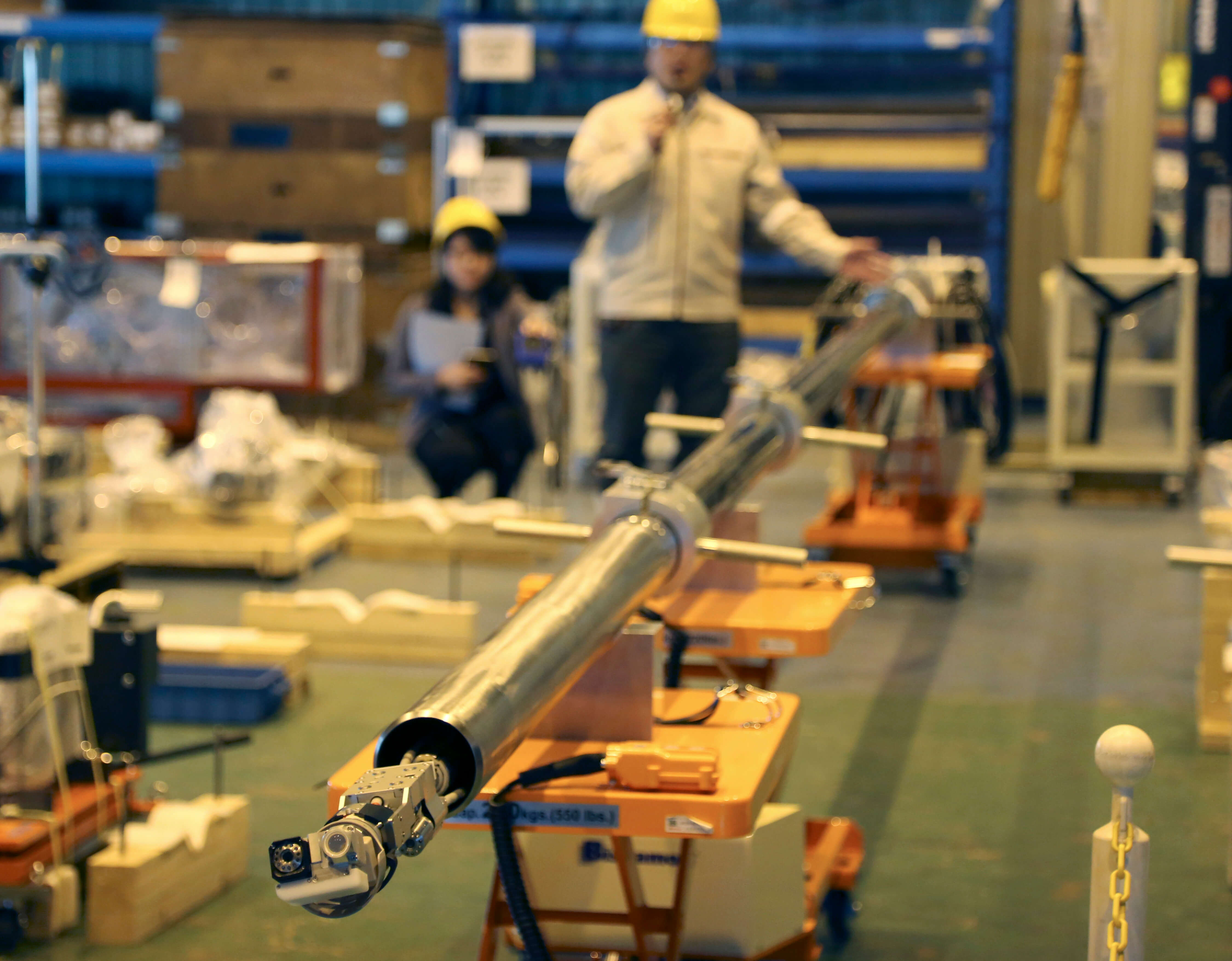 В Японии создали робота-змею для исследования АЭС «Фукусима-2». Фото.