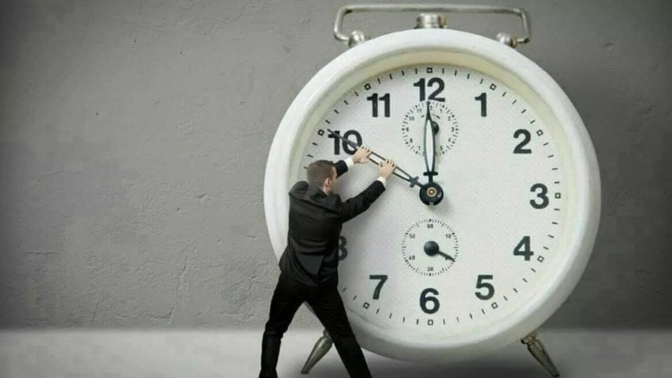 Компания Facebook ввела новую единицу измерения времени. Фото.
