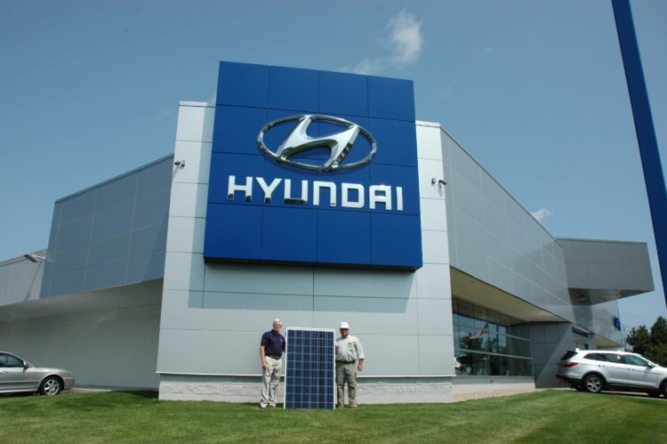 Hyundai снабдит рабочих рюкзаками-экзоскелетами. Фото.