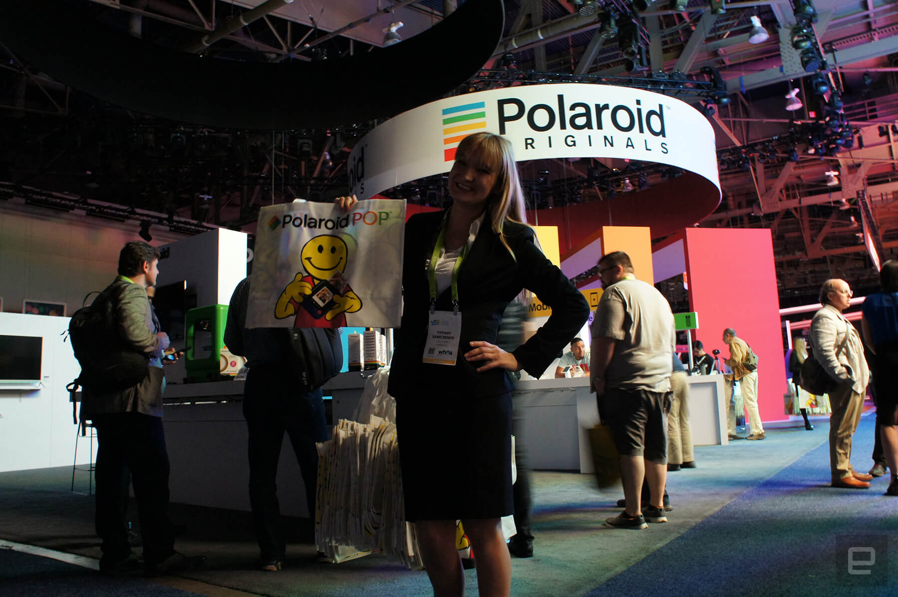 #CES 2018 | Посетителям выставки пришлось несколько часов провести в темноте. Фото.