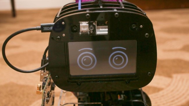 #CES 2018 | Misty: первый робот для программистов. Фото.