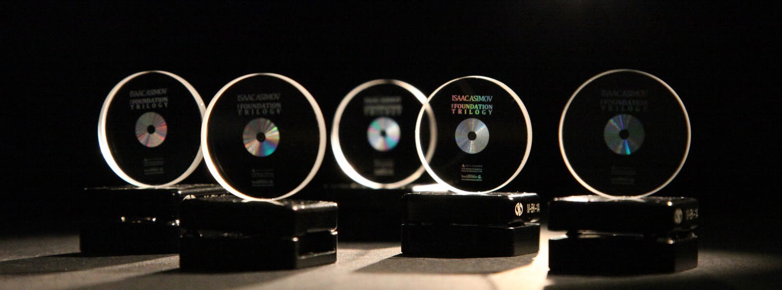 Помимо электромобиля ракета Falcon Heavy отправила в космос секретный груз. Фото.