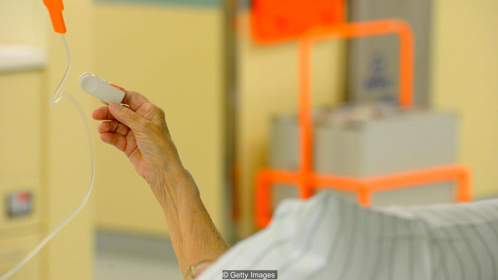 Медикаменты помогают победить старение. Фото.