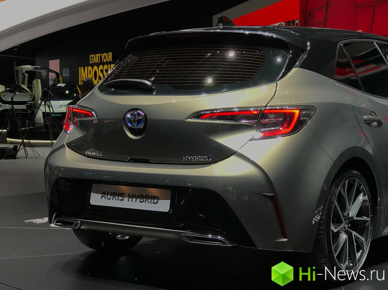 Чем удивил Женевский автосалон? Репортаж Hi-News.ru.. Не «Приусом» единым.. Фото.
