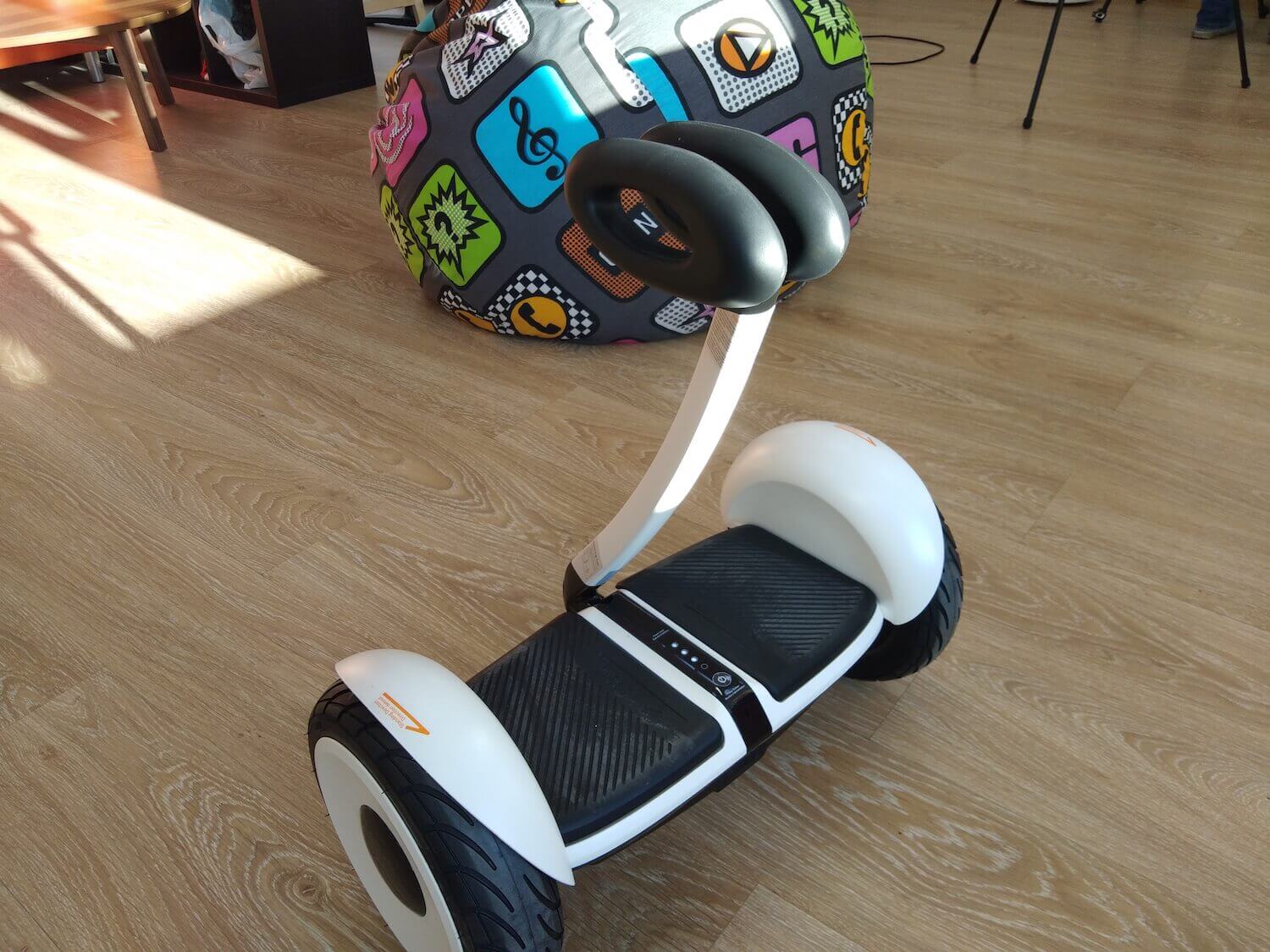 Vivо V7 Plus — смартфон, который вызывает интерес. Основная камера. Фото.