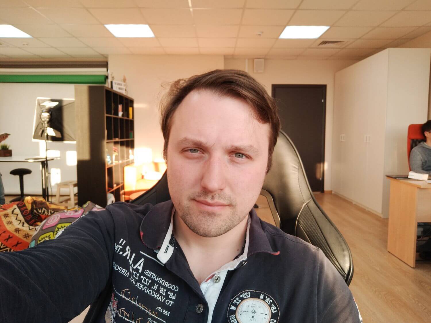 Vivо V7 Plus — смартфон, который вызывает интерес. Самые детальные селфи. Фото.