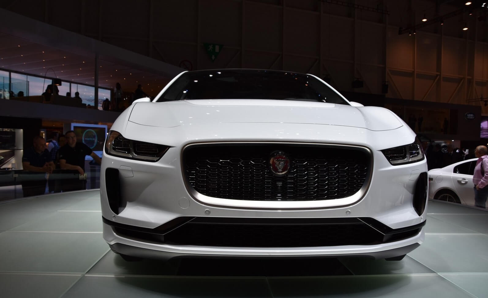 Чем удивил Женевский автосалон? Репортаж Hi-News.ru.. Британцы смогли.. Фото.