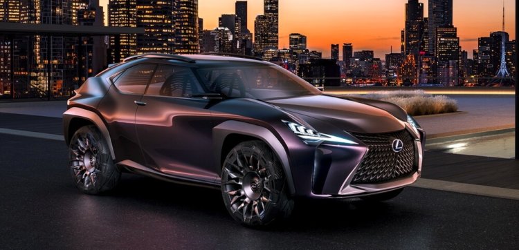 «Свой беспилотный автомобиль мы покажем в 2020 году» — интервью с главным инженером Lexus UX. Фото.