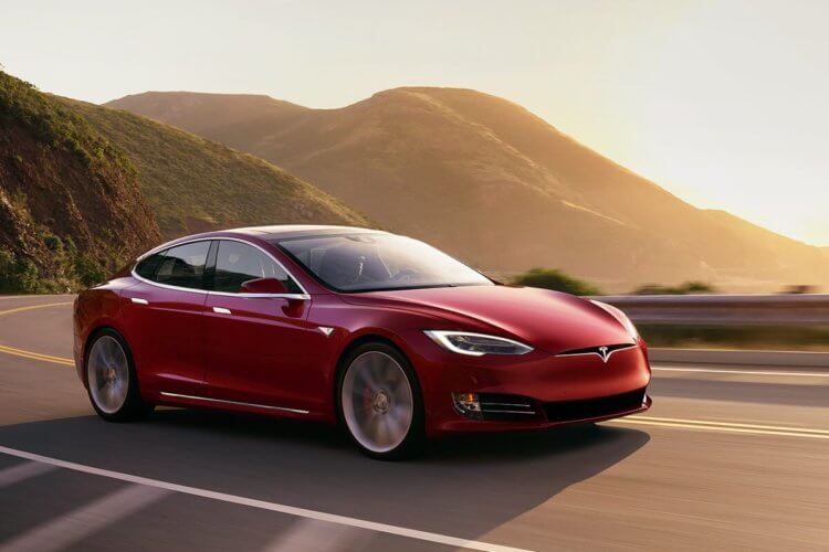 Tesla отзывает 123 тысячи Model S. Фото.